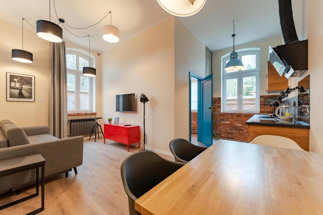 Apartament Foto Loft - Villa Vinci - Z Prywatnym Monitorowanym Parkingiem - Space Apart 耶莱尼亚古拉 外观 照片