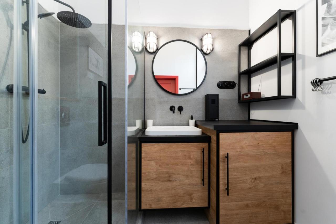 Apartament Foto Loft - Villa Vinci - Z Prywatnym Monitorowanym Parkingiem - Space Apart 耶莱尼亚古拉 外观 照片