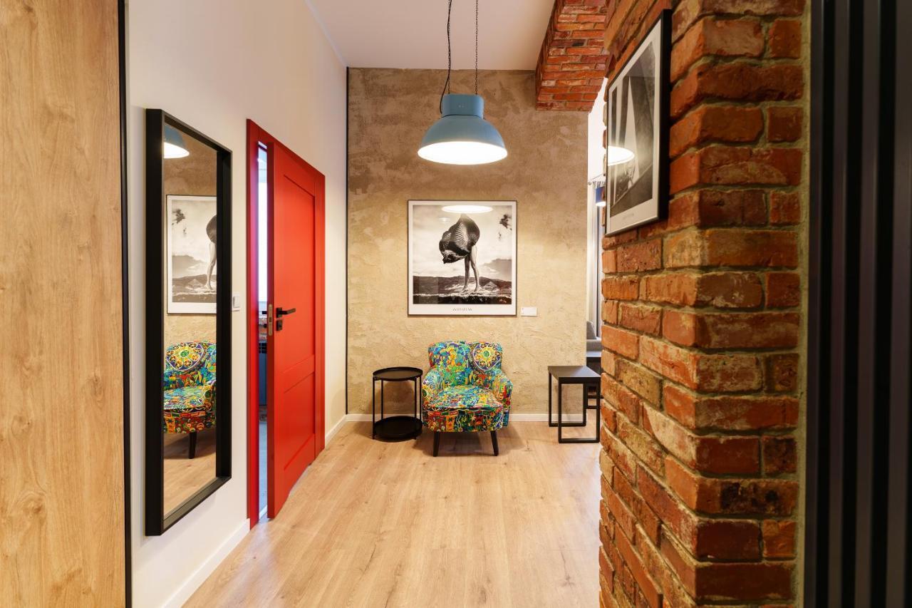 Apartament Foto Loft - Villa Vinci - Z Prywatnym Monitorowanym Parkingiem - Space Apart 耶莱尼亚古拉 外观 照片
