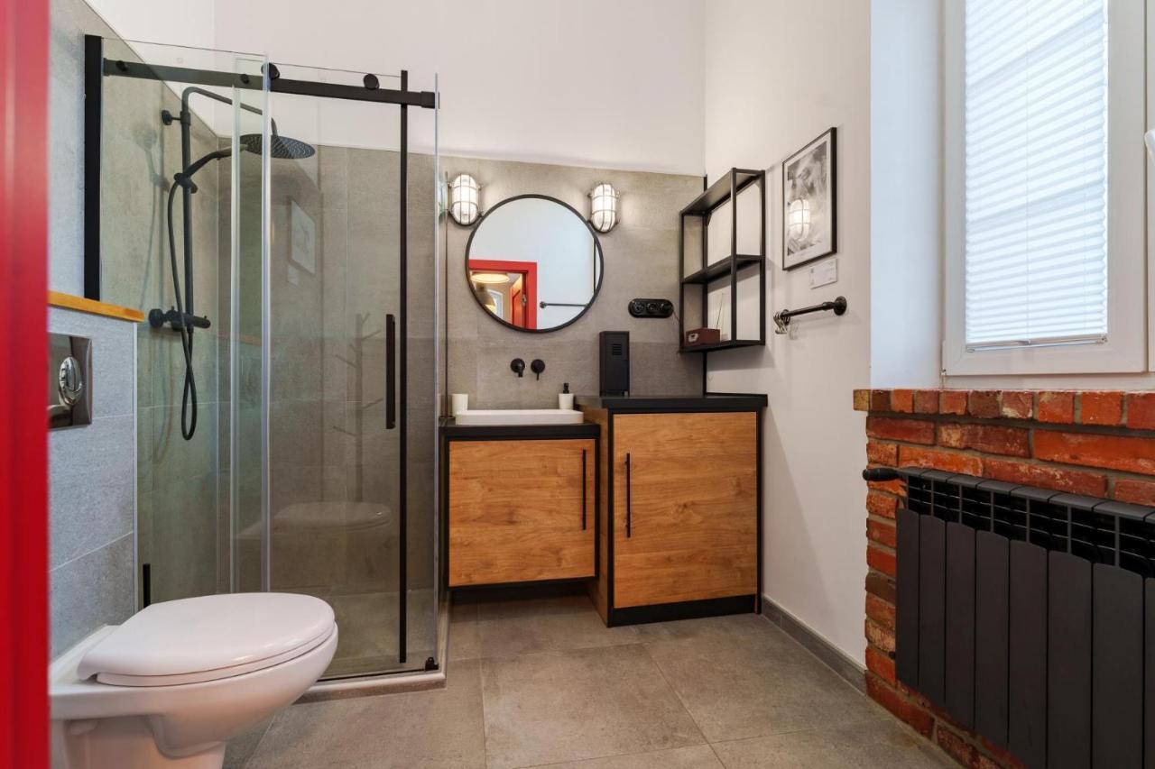 Apartament Foto Loft - Villa Vinci - Z Prywatnym Monitorowanym Parkingiem - Space Apart 耶莱尼亚古拉 外观 照片